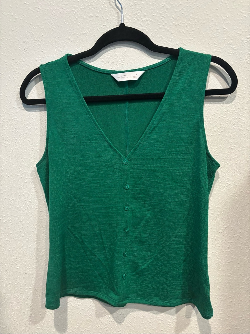 LC Lauren Conrad Emerald Green and light blue tanks. Small